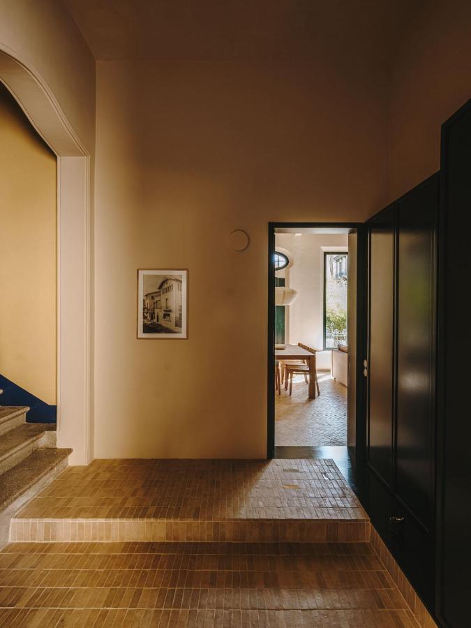 Fabrica Descals And Pavillion Villa